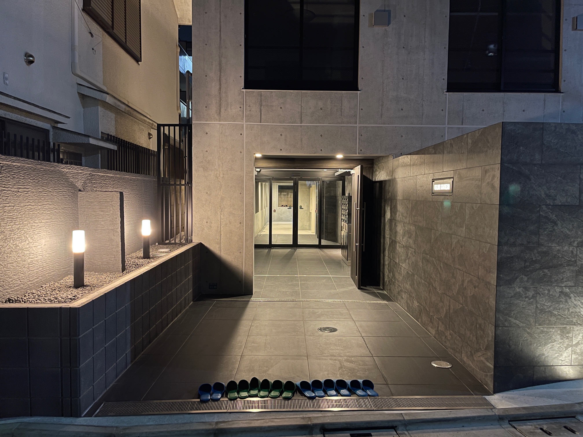 メインビジュアル4